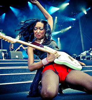 Malina Moye